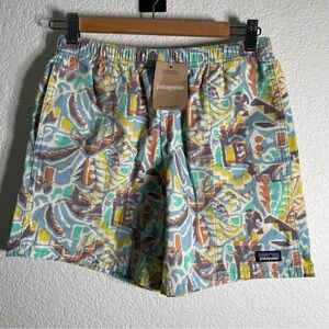 Patagonia Shorts Kids Funhoggers Bottoms Size XL Thriving Planet Lago Blue NWT